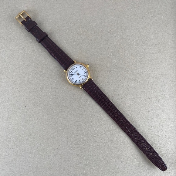 Vintage Tourneau Watch Swiss Made with Gold Plated Bezel Stainless Steel Case - Picture 9 of 9